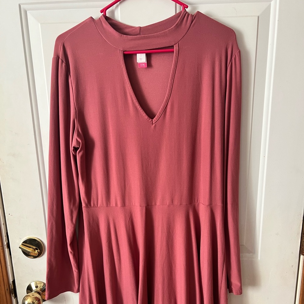 Pink No Boundaries long sleeve dress XL. Slightly used.